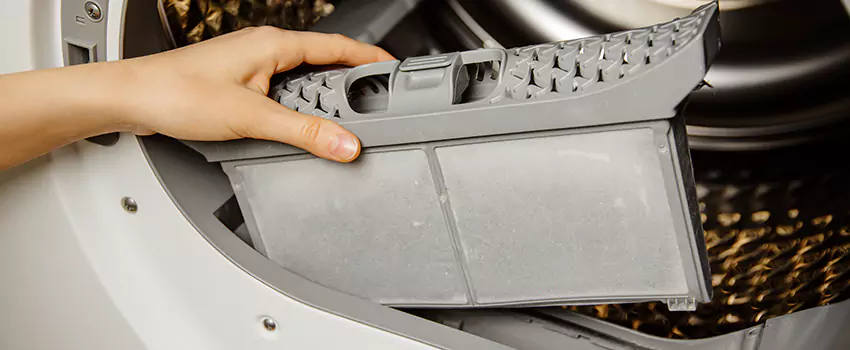 Signs Of A Clogged Dryer Lint Trap in Richmond, Virginia